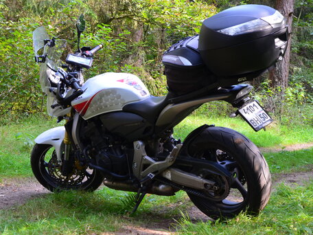 2007 Honda CB 600F Hornet, белый, 400000 рублей, вид 5