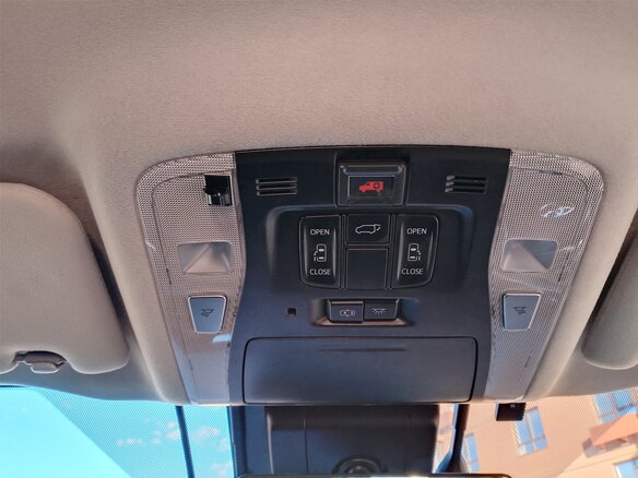 2018 Toyota Alphard III Рестайлинг, белый, 3999999 рублей - вид 19
