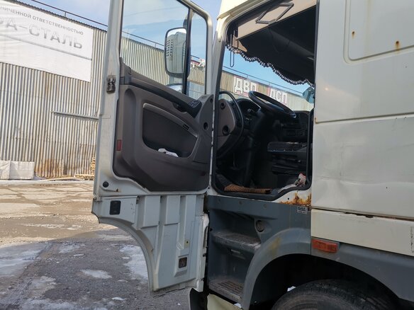 2011 DAF XF 105, белый, 5700000 рублей - вид 6