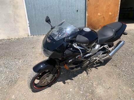 2005 Honda VTR 1000, чёрный, 360000 рублей, вид 3