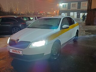 2017 Skoda Octavia III (A7), белый, 810000 рублей, вид 4