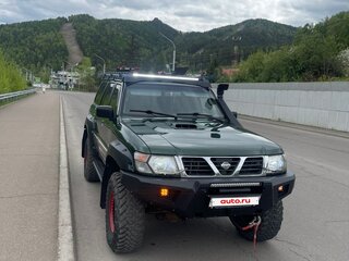 2001 Nissan Patrol V (Y61), зелёный, 2600000 рублей, вид 2
