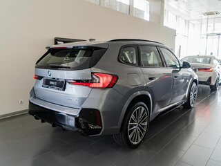 2026 BMW X1 Long 25Li xDrive III (U11/U12), серый, 6290000 рублей, вид 2