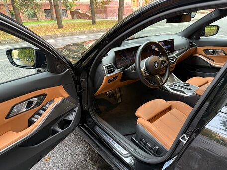 2024 BMW 3 серии 320i VII (G2x) Рестайлинг, чёрный, 5690000 рублей, вид 5