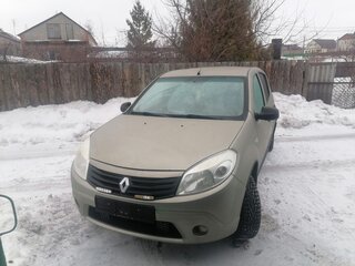 2011 Renault Sandero I, золотистый, 700000 рублей, вид 2
