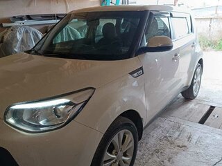 2016 Kia Soul II Рестайлинг, белый, 1620000 рублей, вид 4