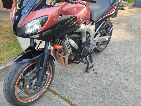 2009 Yamaha FZ6, красный, 380000 рублей - вид 5