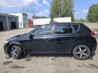 2011 Kia Ceed I Рестайлинг, чёрный, 810000 рублей, вид 5