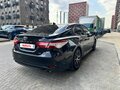 2019 Toyota Camry VIII (XV70), чёрный, 2400000 рублей - вид 3