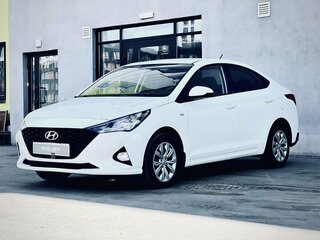 2020 Hyundai Solaris II Рестайлинг, белый, 1600000 рублей, вид 1