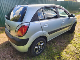 2008 Kia Rio II, серебристый, 630000 рублей, вид 2
