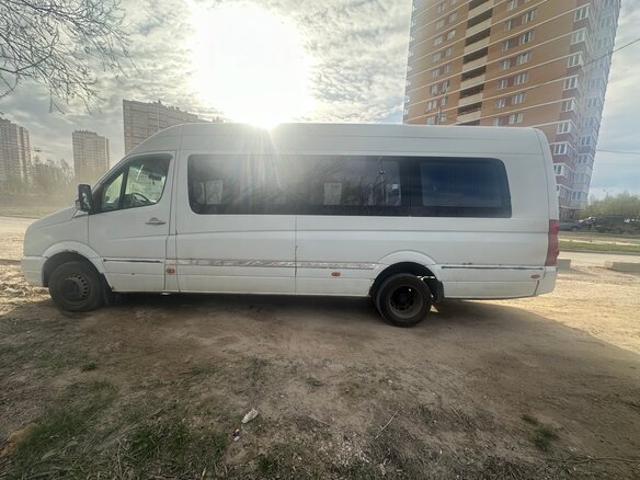 2012 Volkswagen Crafter, белый, 1700000 рублей - вид 3