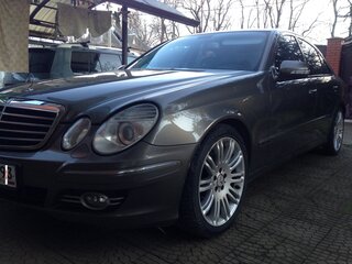 2007 Mercedes-Benz E-Класс 200 III (W211, S211) Рестайлинг, коричневый, 1500000 рублей, вид 3