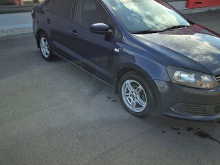 2014 Volkswagen Polo V, синий, 720000 рублей, вид 1