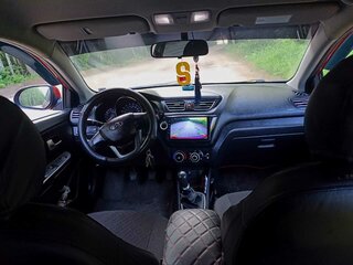 2013 Kia Rio III, красный, 655000 рублей, вид 5