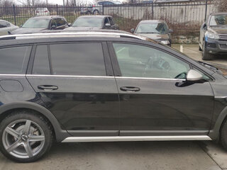 2016 Volkswagen Golf Alltrack VII, чёрный, 1550000 рублей, вид 3