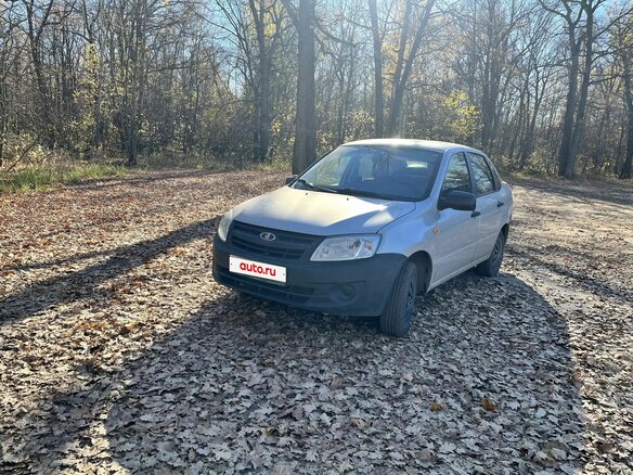 2016 Lada (ВАЗ) Granta I, серебристый, 360000 рублей - вид 1
