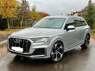 2019 Audi Q7 50 TDI II (4M) Рестайлинг, серебристый, 5600000 рублей, вид 2