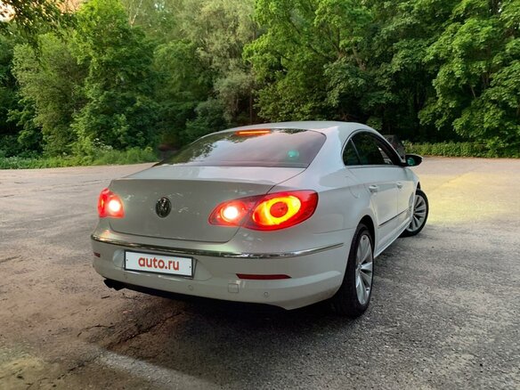 2010 Volkswagen Passat CC I, белый - вид 4