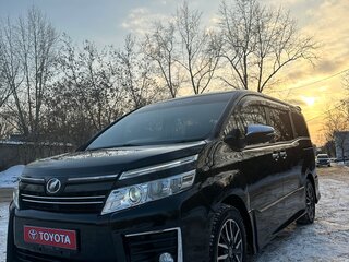 2015 Toyota Voxy III (R80), чёрный, 2249000 рублей, вид 1