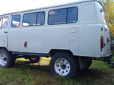 1999 УАЗ 3741, белый, 380000 рублей, вид 3