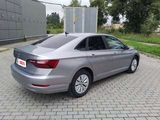 2020 Volkswagen Jetta 8-speed VII, серебристый, 1620000 рублей, вид 5