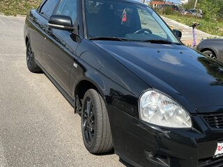 2015 Lada (ВАЗ) Priora I Рестайлинг, чёрный, 699999 рублей, вид 2
