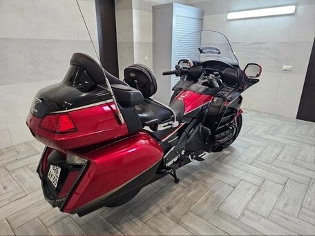 2015 Honda GL 1800 Gold Wing, красный, 1600000 рублей, вид 2