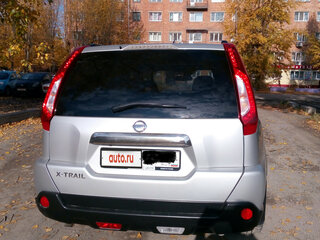 2011 Nissan X-Trail II Рестайлинг, серебристый, 1510000 рублей, вид 4