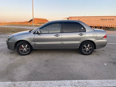 2005 Mitsubishi Lancer IX, серый, 400000 рублей, вид 1