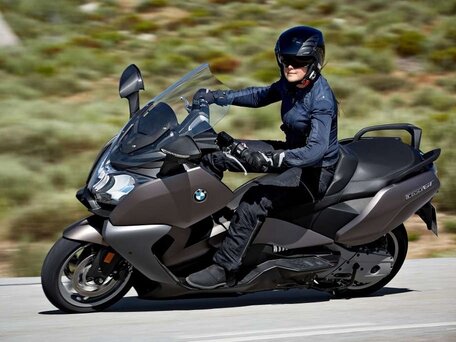 2020 BMW C 650 GT, чёрный, 1550000 рублей, вид 2
