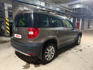 2011 Skoda Yeti I, коричневый, 680000 рублей, вид 4