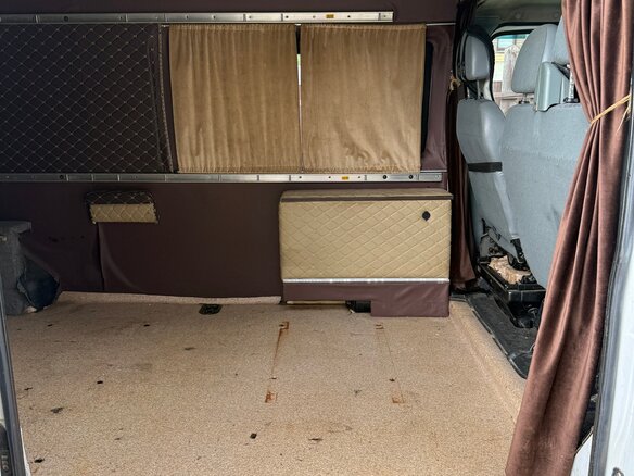 2010 Ford Transit, белый, 1150000 рублей - вид 18