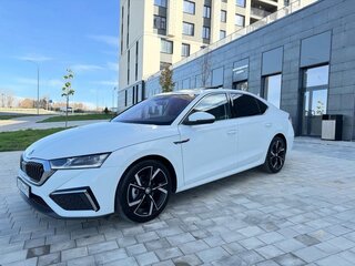 2022 Skoda Octavia IV (A8), белый, 2140000 рублей, вид 1