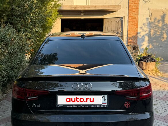2019 Audi A4 V (B9), чёрный, 3100000 рублей - вид 3