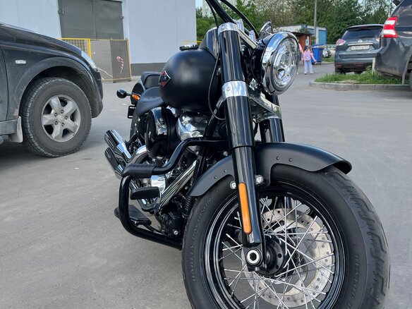 2018 Harley-Davidson Softail Slim, чёрный, 1940000 рублей - вид 11