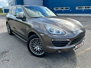 2013 Porsche Cayenne S II (958), коричневый, 3400000 рублей, вид 1