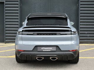 2025 Porsche Cayenne Turbo GT Coupé III Рестайлинг, серый, 31000000 рублей, вид 5