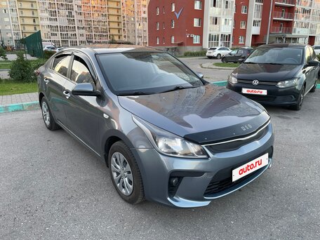 2020 Kia Rio IV, серый, 1280000 рублей, вид 3