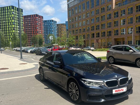 2019 BMW 5 серии 523i VII (G30/G31/G38), чёрный, 3650000 рублей - вид 1