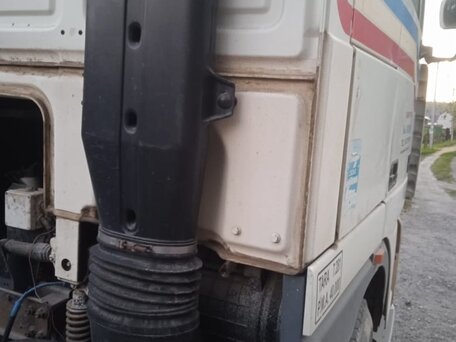 2001 DAF 95XF, белый, 1000000 рублей, вид 4