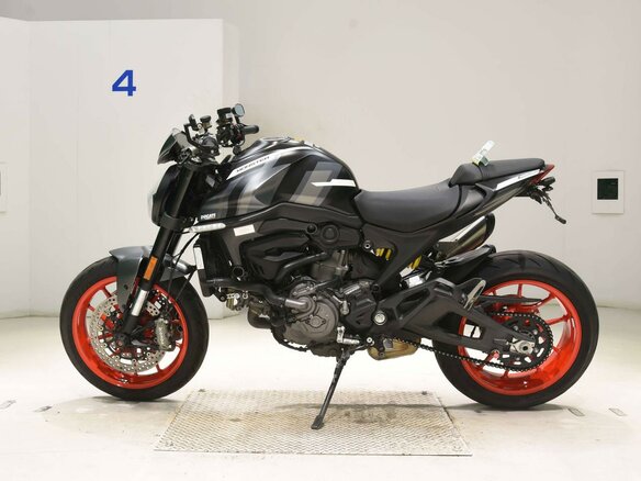 2022 Ducati Monster 937, чёрный, 885000 рублей