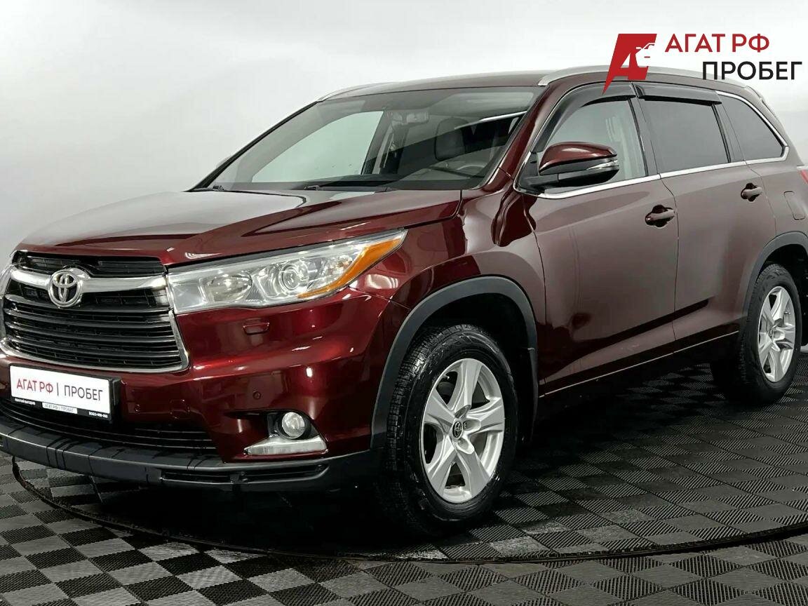 Открыть фотографии: Toyota Highlander III (XU50)