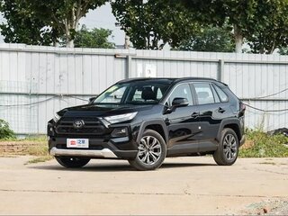 2024 Toyota RAV4 V (XA50), чёрный, 4199000 рублей, вид 3