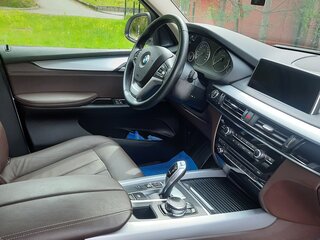 2016 BMW X5 25d III (F15), белый, 3350000 рублей, вид 4