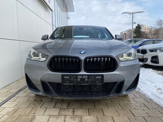 2021 BMW X2 xDrive18d I (F39), серый, 4500000 рублей, вид 3