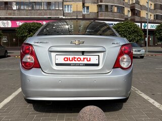 2012 Chevrolet Aveo II, серебристый, 400000 рублей, вид 3