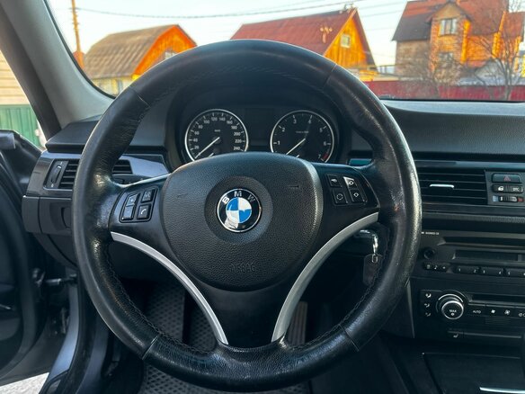2008 BMW 3 серии 320i V (E90/E91/E92/E93) Рестайлинг, серый, 850000 рублей - вид 17