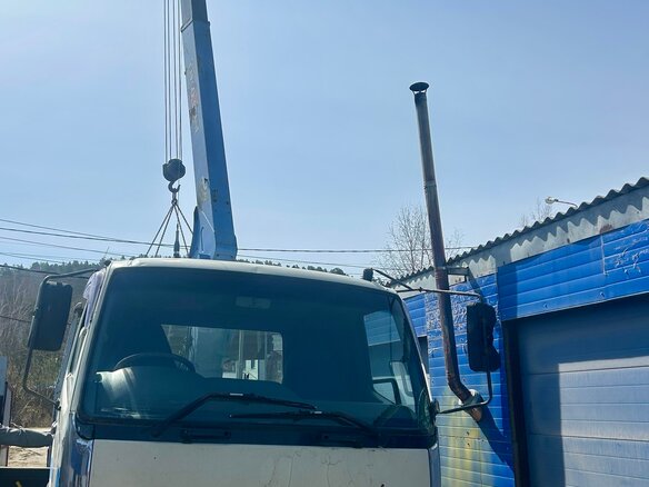 2000 Fuso (Mitsubishi) Fighter, серебристый, 3000000 рублей