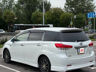 2011 Toyota Wish II, белый, 1500000 рублей, вид 4